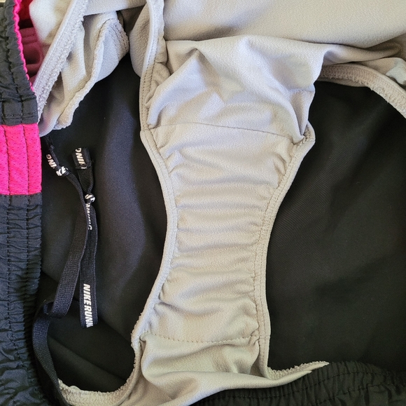 Nike Womens Dri-Fit Running Athletic Shorts Black Pink Size: Medium. - Picture 7 of 9